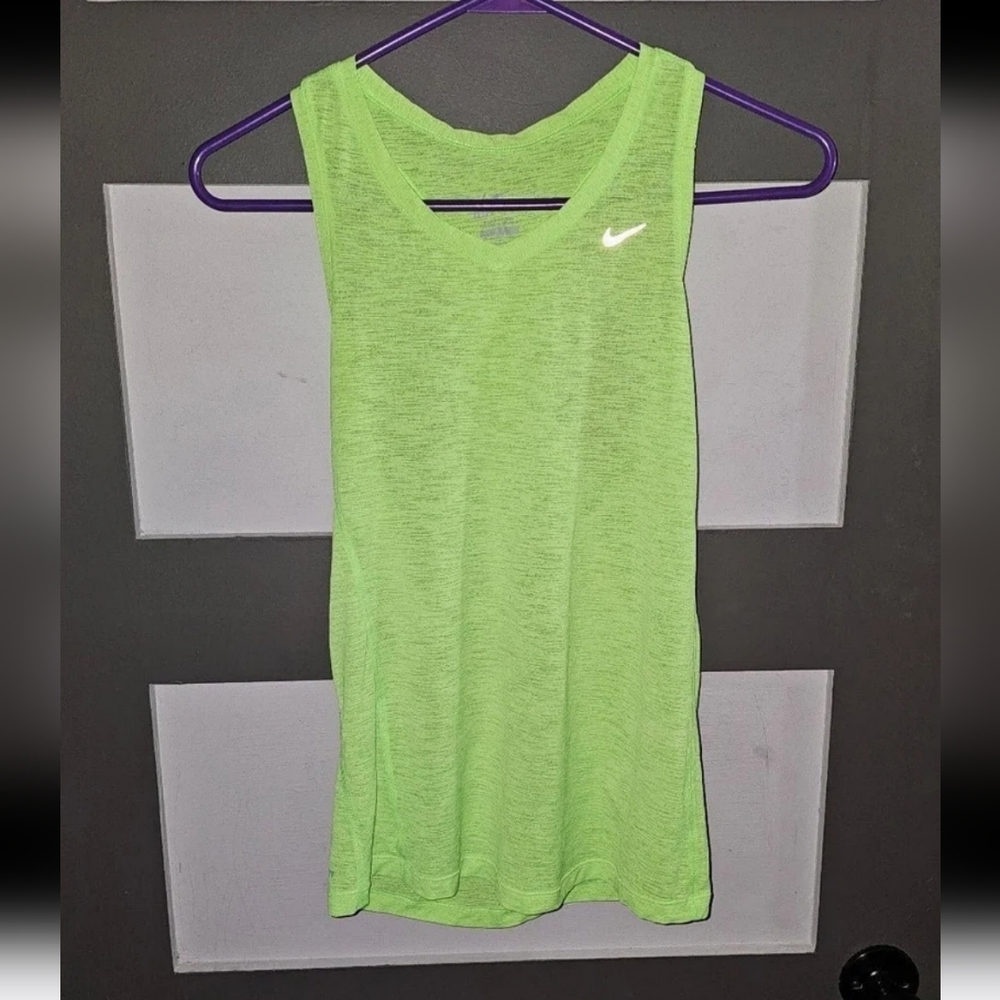 Nike Women's Lime Green Athletic Tank Top